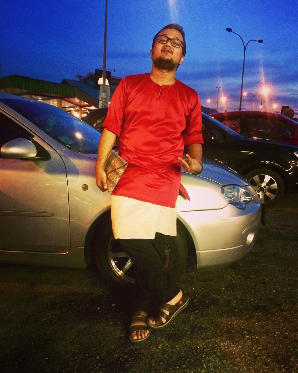 shafiqreborn's tweet photo. #ThirdEid https://t.co/7aevZlJN93