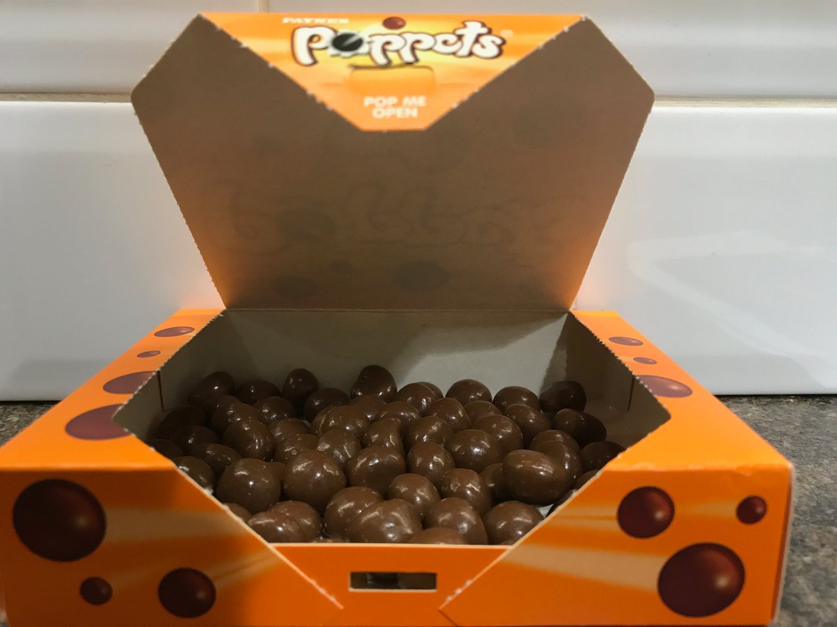 CameraSally's tweet photo. @PoppetsOfficial #FreebieFriday Yummy I found some orange ones https://t.co/sn5E8ogxF3