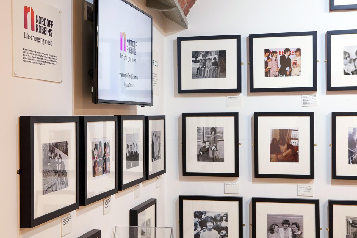 beatlesstory's tweet photo. We are excited to introduce a new photography exhibition featuring images of The Beatles taken exclusively by fans: https://t.co/89O0NpdQP7 

#ThePeoplesBeatles 📸 https://t.co/bMfyxG5xA0