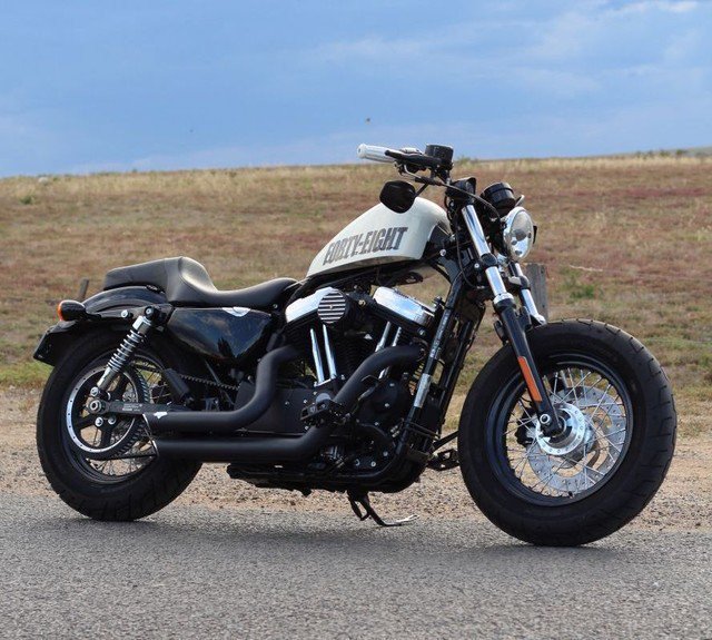 DKCustom1's tweet photo. Howitzer's 48

#HarleyDavidson #48 #Sportster #Motorcycles #DKCustom #Primo #Pegs #TankLift #ContrastCut #Outlaw425 #Intake #bikerlife #lifebehindbars #ftw #idratherberiding #harleylife #justride #stockbikessuck https://t.co/0ZGRmRy8MM