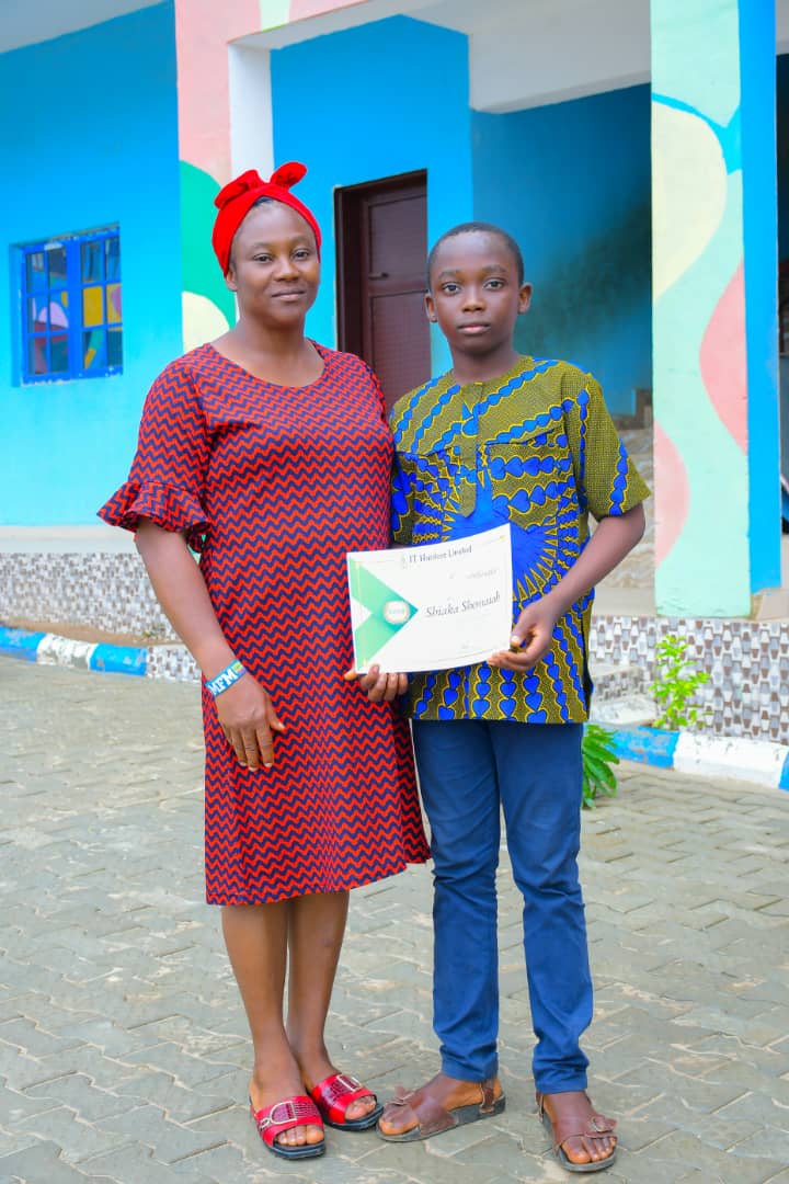 Backendproject1's tweet image. Presentation of certificates to overall best participants of Backend project April/May session in Abuja-FCT.
#codingforteens
#thebackendproject
#Computerprogramming
#Ithuntersltd
