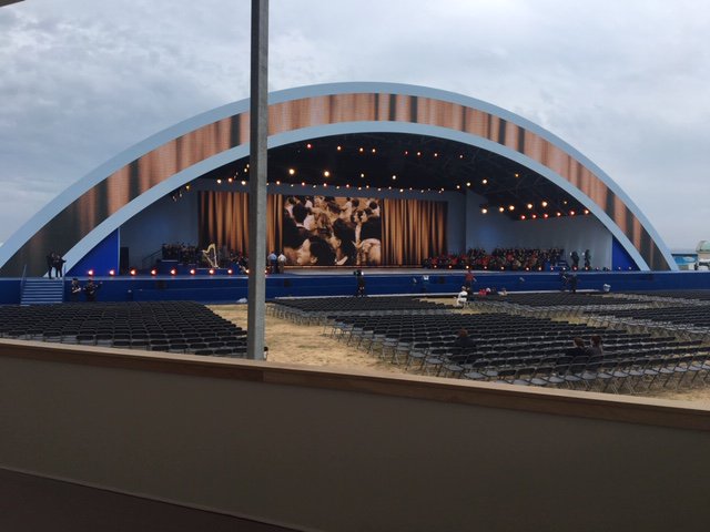 Wise_Catering's tweet photo. What a wonderful awe inspiring event to be a part of ... 300 D Day Veterans, 3000 invited guests and a few Heads of State #honoured #DDay75 #DDay75thAnniversary #eventcatering #eventprof https://t.co/mOQtTA9tUg