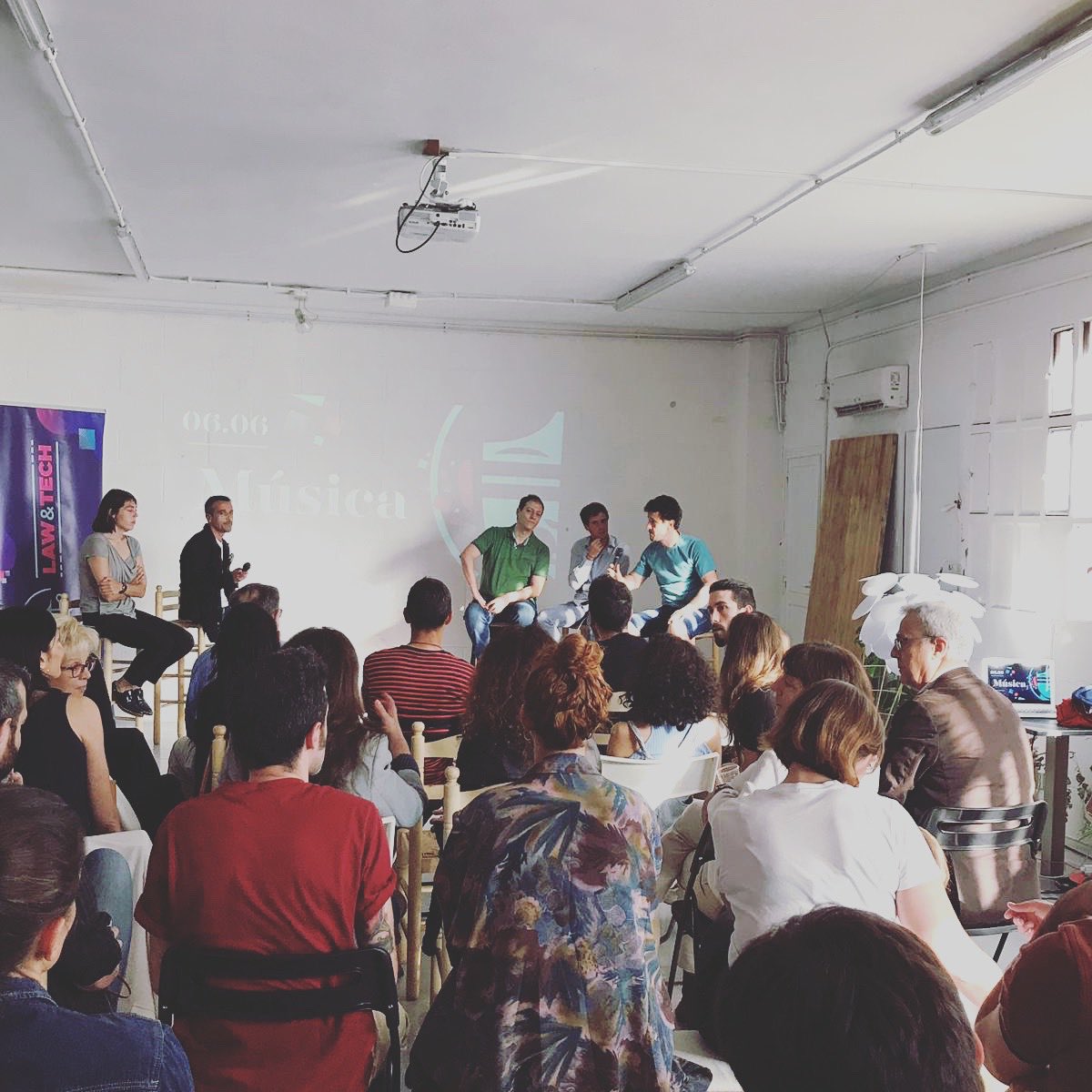 lawtechbcn's tweet image. ¡El #lawtechevent de ayer organizado por @juliabacaria fue un éxito! Gracias  a los speakers, colaboradores y a los asistentes! Nos vemos en la próxima edición🙌🏻