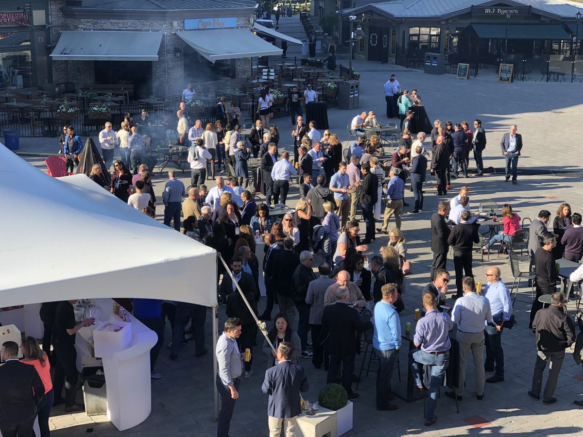 davidmcisaac's tweet image. Great evening with friends and colleagues at the FEI 2019 Annual Conference in Blue Mountain ... networking at its best #FEICanada19 #feicanada #networking