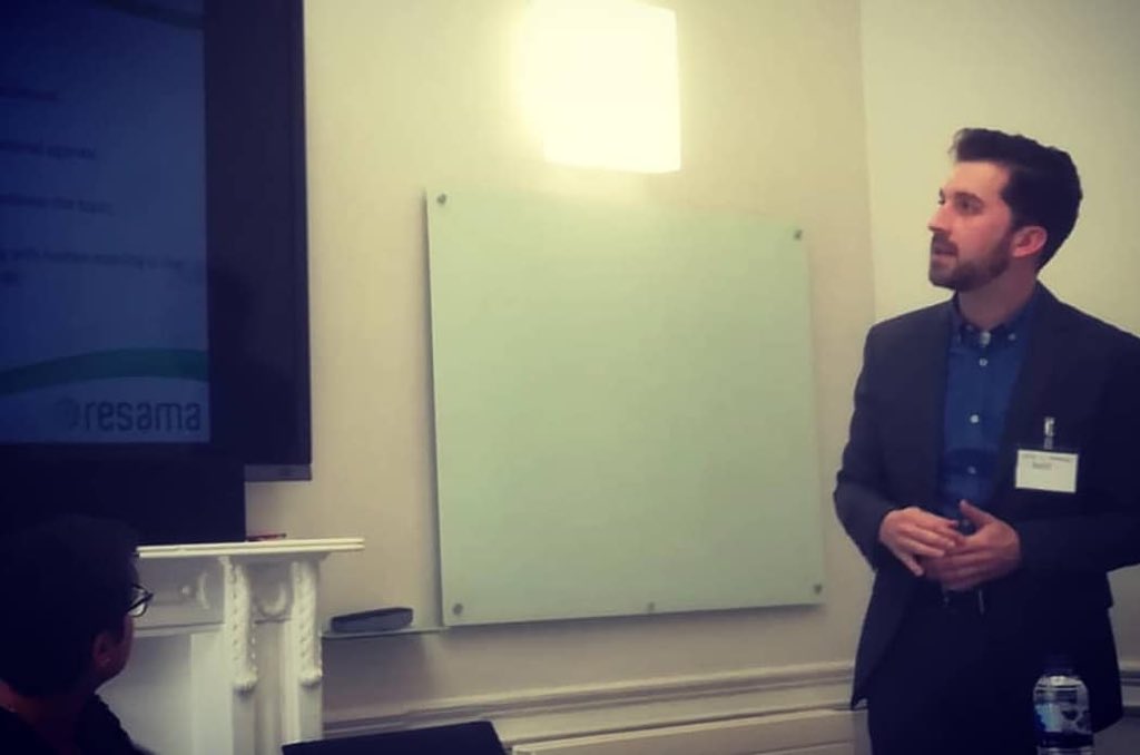 resama_org's tweet photo. RESAMA in the workshop 'Rectifying the protection gap for Climate Refugees: Where next?', org. by Prof. S. Behrman and A. Kent at Uni of London. Great opportunity to debate human mobility in the context of climate change in Latin America! #humanmobility #climatechange #resama 🌎 https://t.co/r8JZHWj8Ai