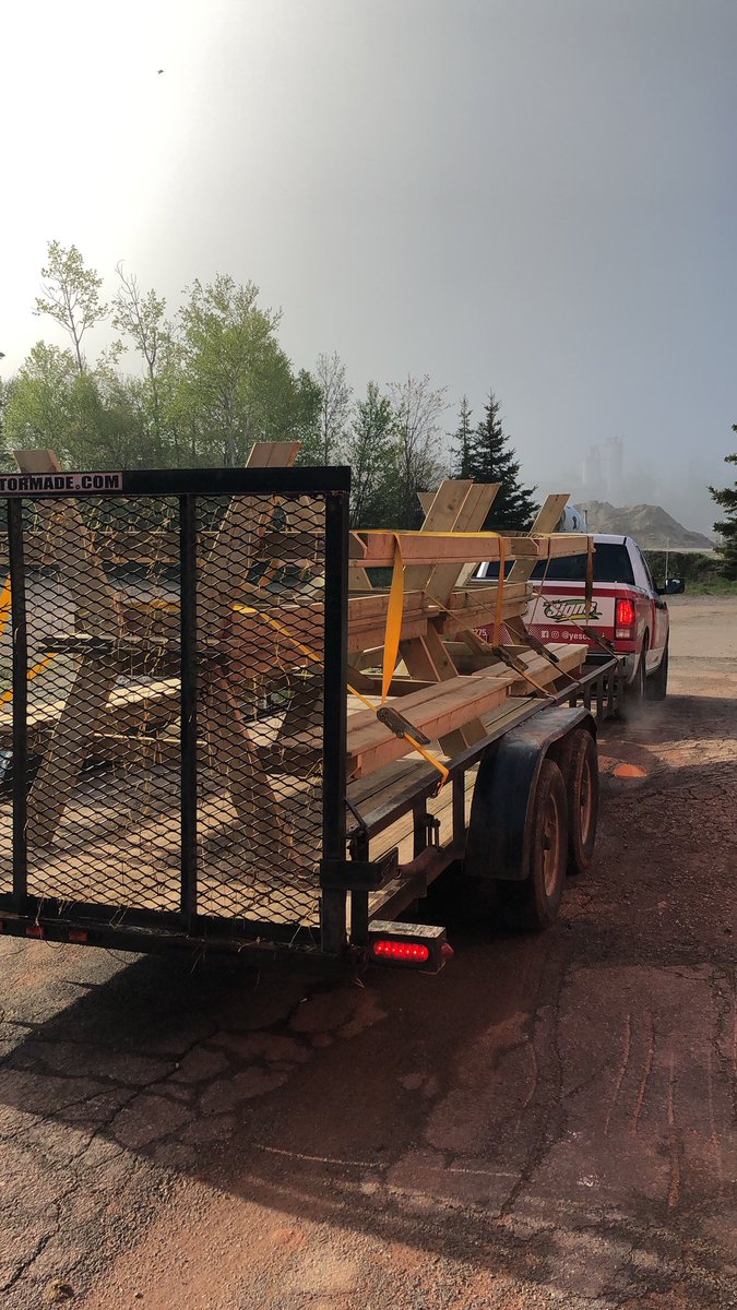 Reach_fdn's tweet photo. 4 new picnic tables off to Charlottetown Rural for an outdoor learning space being organized by the leadership class!!! Supporting the Reach Foundation means supporting Island youth in recovery and mental health! https://t.co/322plRklbR