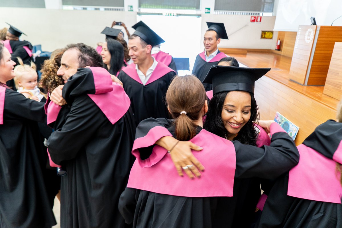 sdabocconi's tweet photo. Graduation #EMMIO - The participants of the EMMIO come from all over the world but have two things in common: a great passion for #internationalorganizations and a desire to advance their career in this field by taking on more senior managerial roles. https://t.co/XhoGCtXDtw https://t.co/Pz5kLYKgKC