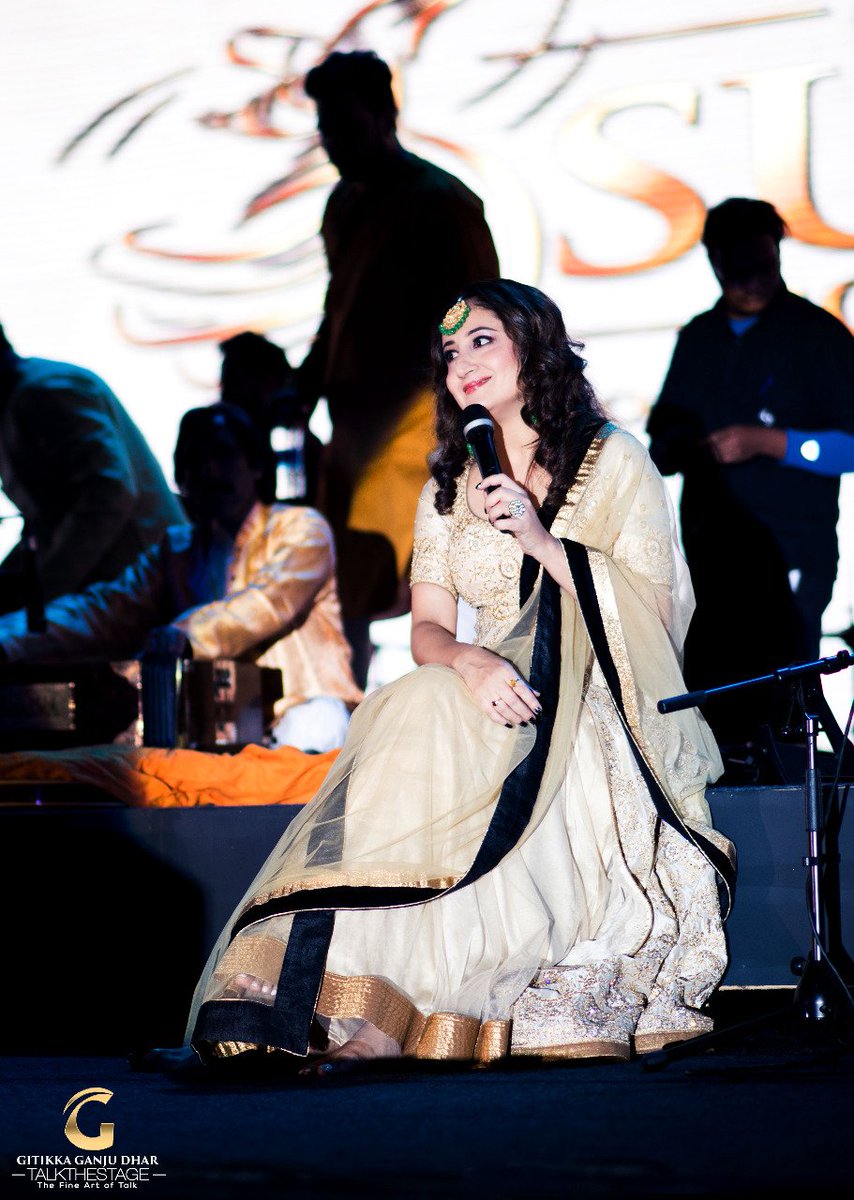 geetikaganju's tweet photo. Day 7 of a new series that #Talk is posting over the next few days.

I have enjoyed dancing with my words and so this series - Abhinaya in Anchoring. 

@TheSufiRoute 
#SufiRoute #ConcertEvent 
#GitikkaGanjuDhar #TalkSpecialist 
@EVENTFAQS @EverythingExp @eemaindia @Event_Newz https://t.co/b25h1Se0Jy
