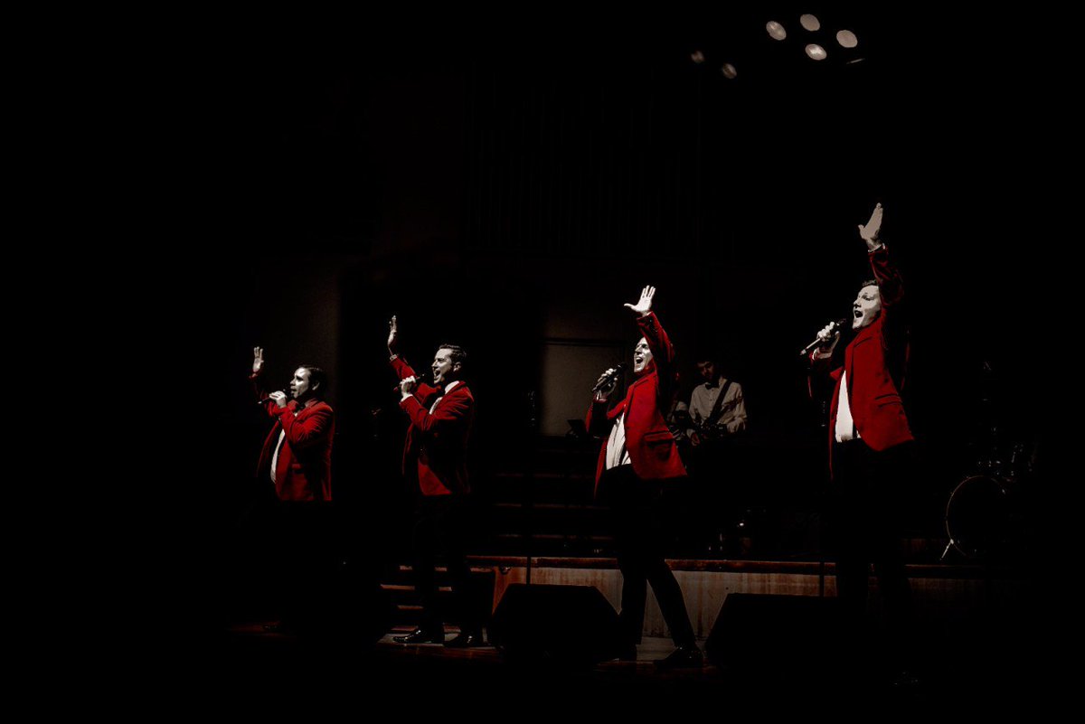 ByeByeBabyLive's tweet photo. #Didcot here we come! June 14th sees us make our debut at the beautiful #CornerstoneTheatre - book now to avoid disappointment! Our #dancingshoes are ready - are yours?? Let's see them! #JerseyBoys #Tribute #Oxford https://t.co/rDj0P2G1rb https://t.co/x72pPdTHiy