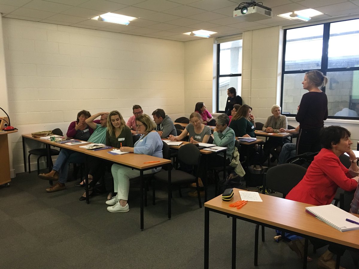 Ivana33473166's tweet photo. Activities on writing tasks at the @PoLIS_Bath Department of the @UniofBath!
Multilingualism does matter! #langteachersdaybath #mfltwitterati https://t.co/LSi6rPcP5p