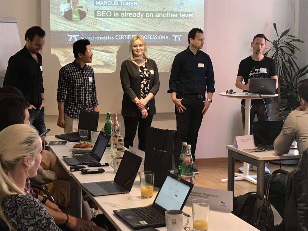 SearchmetricsDE's tweet photo. Das Expertenteam für den #BlackBelt auf der #DigitalExpertWeek stellt sich vor! 🏆 @lkircher, @marcustober , @locodebubu, @lyxoey, @LukasKrawieczek und Sebastien Edgar sind bereit für die #BlackBelt Challenge! 💪 https://t.co/QySKu5nnad