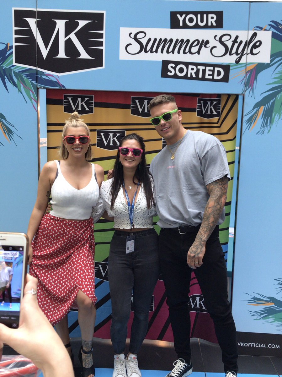 VK Drink tweet media