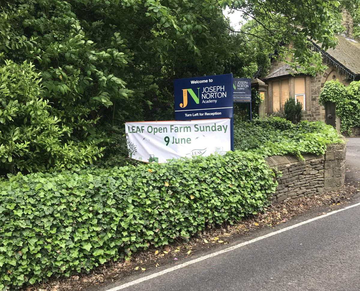 skeating14's tweet photo. @JosephNorton001 @WellspringAT #OpenFarmSunday is this weekend!  🐰🐾🌱🐷🐮 Great day out for all the family. Please support! Out Pleasure to donate this tablet to the #raffle 🤩 be lucky 🍀🤞🏻@VisionForEd #givingback #makingadifference #huddersfieldis #events #school #community https://t.co/L9DhPKZNec
