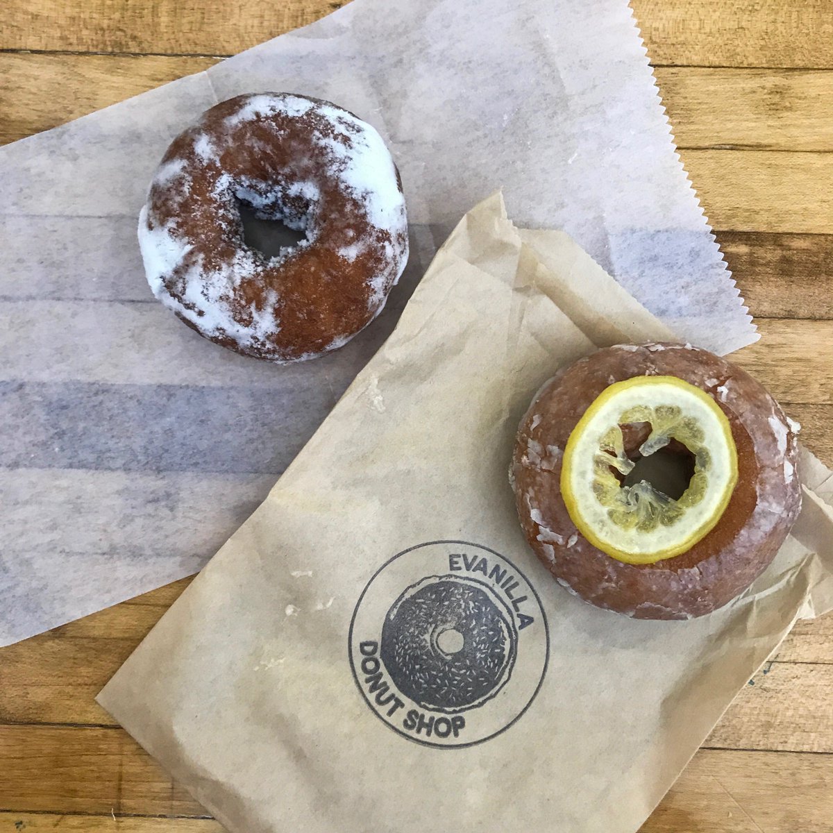 We'll use #NationalDonutDay as an excuse to get two donuts from @eva.nilla today! 🍩 What's your favorite Evanilla flavor? We know it's hard to choose, but we're going with a refreshing Lemon 🍋 and classic Powdered Sugar for our morning treat! #broadstreetmarket #donuts