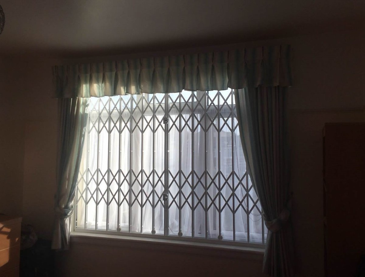 rsgsecurity_uk's tweet image. Our RSG1000 retractable window security grilles fitted to his residence in North London.
rsgsecurity.co.uk/rsg1000-securi…
#rsgsecurity #securitygrilles #patiodoorsecurity #fightburglary #makingbritainsafer