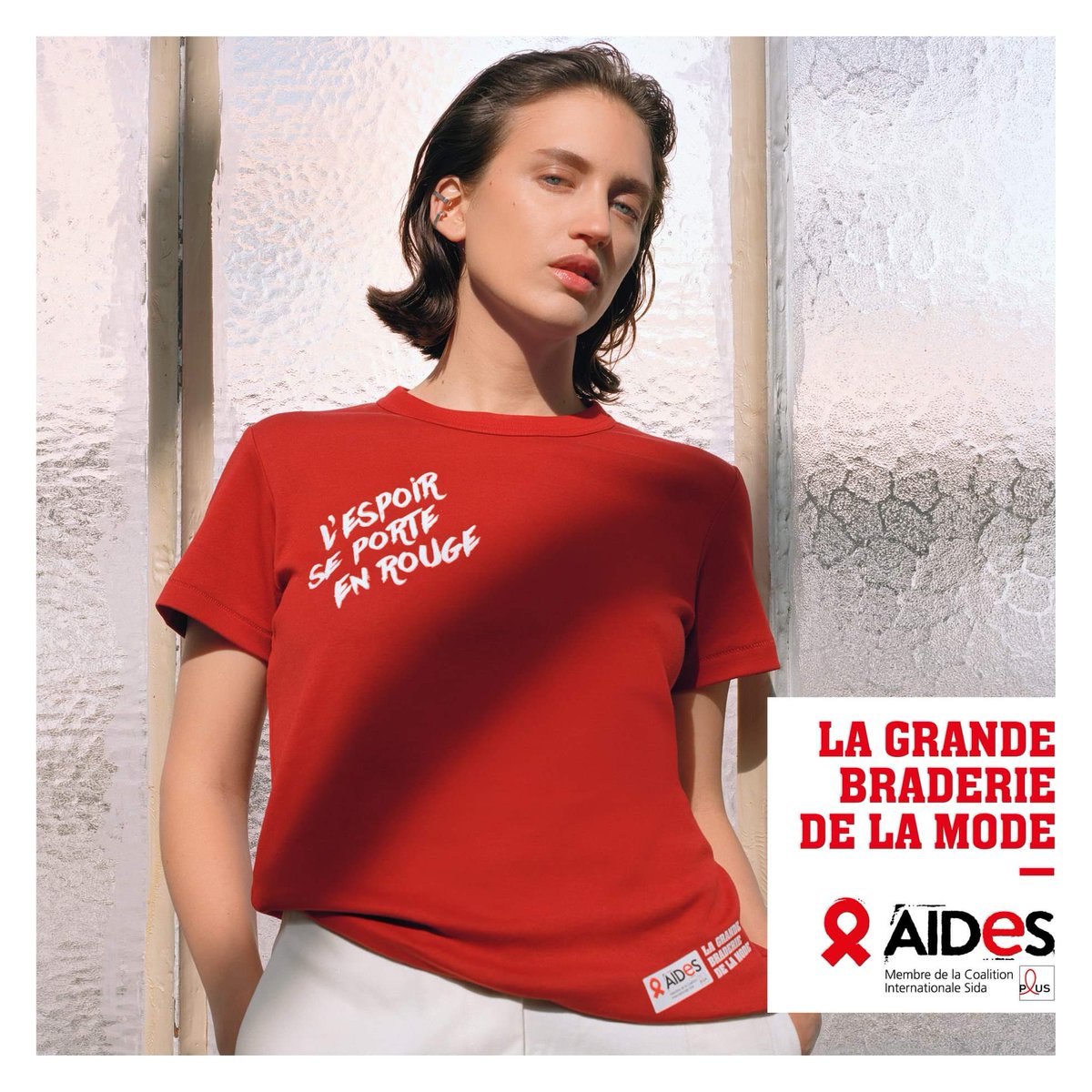 Aides_Paris's tweet image. Ce jour de 11 à 20h, SAMEDI/DIMANCHE de 11 à 18h c'est #LaGrandeBraderiedelaMode 👗👜👠
Venez shopper malin et solidaire avec des réductions jusqu'à -70% sur des grandes marques !
💸100% des sommes sont reversées à @assoAIDES pour mener des actions de prévention et de dépistage