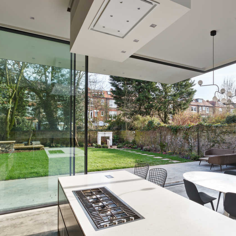 minimalwindowUK's tweet image. Compayne Gardens saw the installation of a corner opening  #slidingdoors system to a #modernextension at this London terrace. You can see a corner opening configuration in the IQ Glass Showroom in #Amersham, or read more information on the website &amp;gt;
ow.ly/XJk450uyRiO