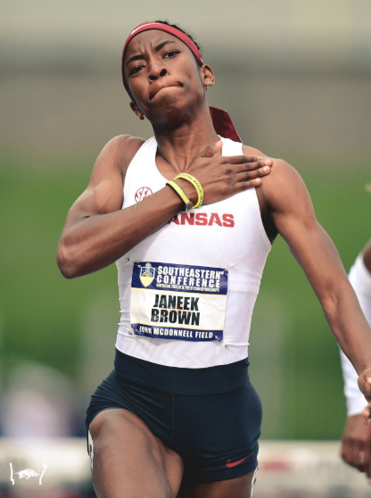 SAYFCarib's tweet photo. #NCAATFChampionships 🇯🇲Janeek Brown JUST MISSED the best single-day 100mH/200m double in world history. Brown needed to run 22.47 to topple Jackie Joyner-Kersee but clocked 22.51 to finish 2nd in heat 2 and QUALIFY for the FINAL. She is also the top qualifier for the 100mH FINAL. https://t.co/J929do9Dnp