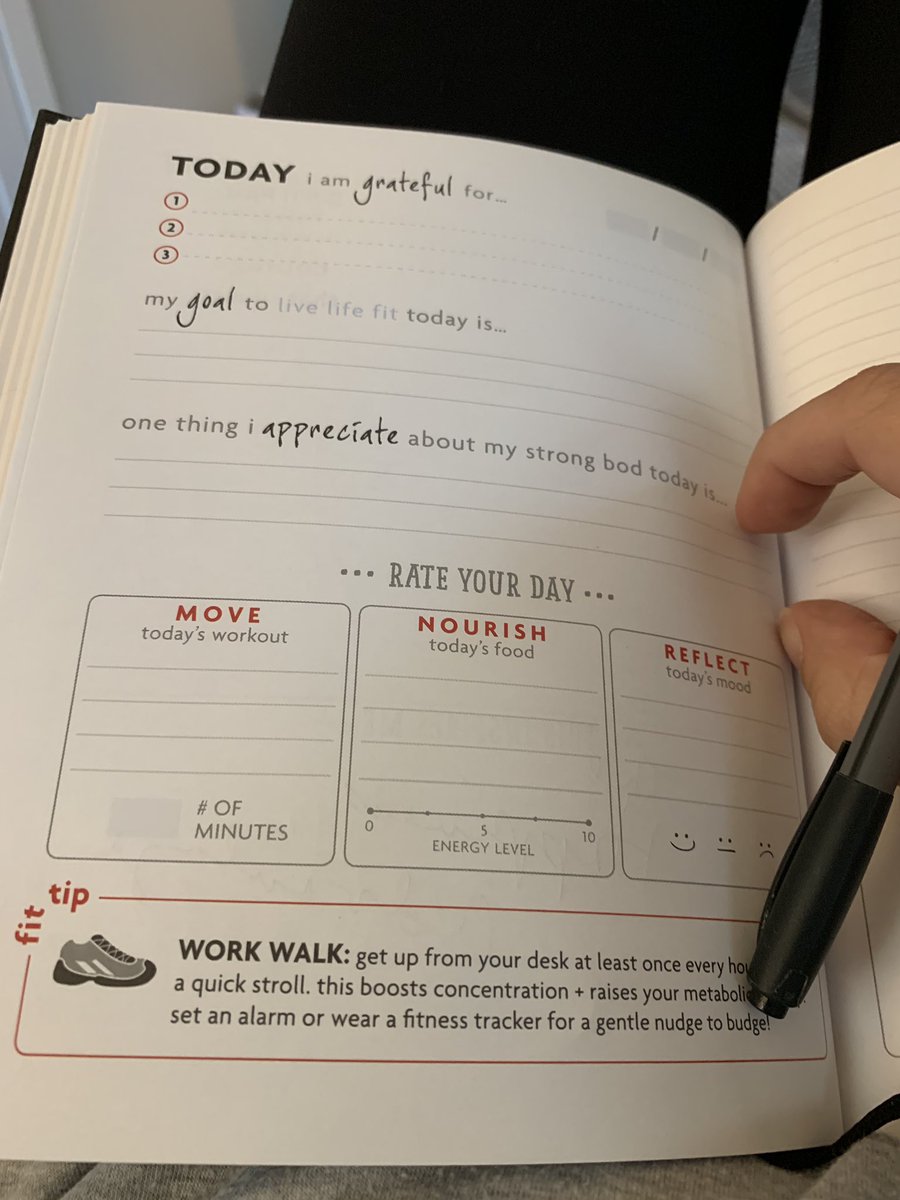 Mschroeder6's tweet photo. How do you start your mornings? I attend a class at @myblueskyyoga every day &amp; then follow up w/a quick reflective activity to set the tone for the day. It makes a huge impact on my mindset! I use the @HUMANeX_DIJ and @shawnachor’s Happiness Advantage to inspire me. #112Leads https://t.co/GW2OM3rcuw