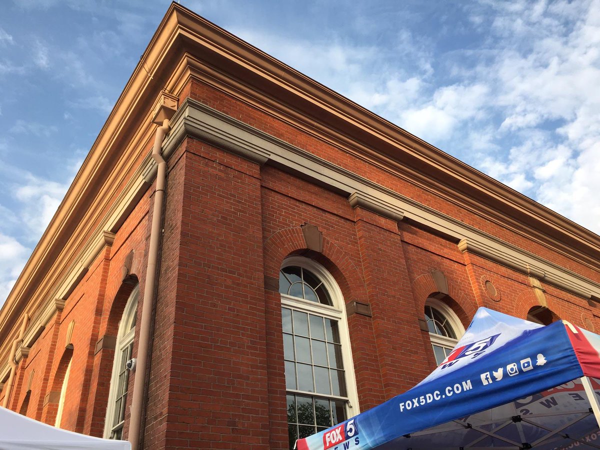 DCDGS's tweet photo. Today’s forecast: Very sunny skies ☀️with a 100% chance of a great time! Join us at @EasternMarketDC for #Fox5ZipTrip TODAY to Celebrate the 10 Year Restoration! See you soon! #capitolhilldc #easternmarketdc #dcdgs https://t.co/lVmzNFDfLC