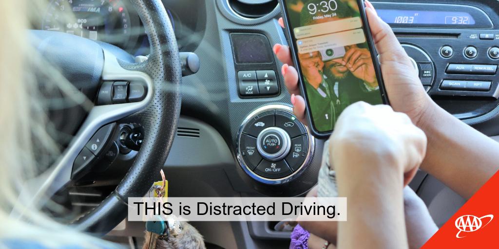 AAAOKNews's tweet photo. Friends don’t let friends drive intexticated. Take the pledge to not drive distracted today! https://t.co/zx7y9PlZfG #Intexticated @AAAOklahoma @TotalTrafficOKC @TotalTrafficTUL @OK_Challenge #DistractedDriving #StopTexts #itcanwait https://t.co/ualpJeKWqm