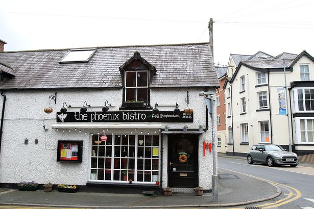 Why bar boss gave up her business to start new vegan bistro business-live.co.uk/retail-consume… #Llangollen