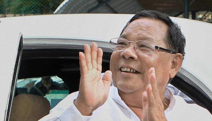 View image on Twitter