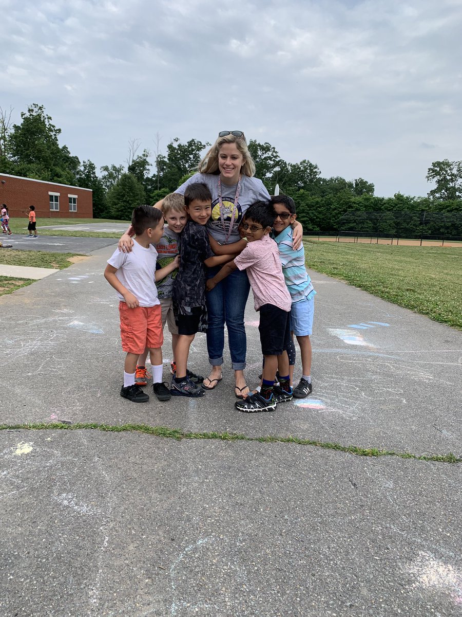MsCurleysClass's tweet photo. I am going to miss these students going to Moorefield Station next year !!! Please please please come visit ! @RLCPrincipal #RLC19 https://t.co/KvjoKumg63