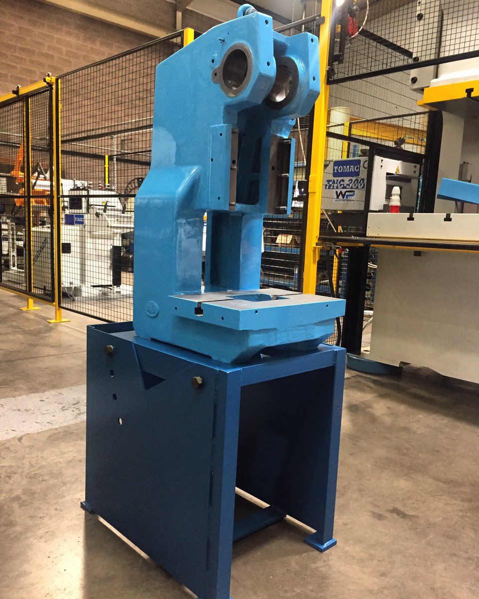 worcesterpress's tweet photo. Worcester Presses reconditioned 10 ton press painted, machined and ready for rebuild. To be completed next week. #ukmfg #sheetmetal #manufacturing #automotive #pressmachines #sheetmetal #machinetools #tools #ancillaries #engineering #reconditoned #reconmachine https://t.co/QWhFn3JvwM