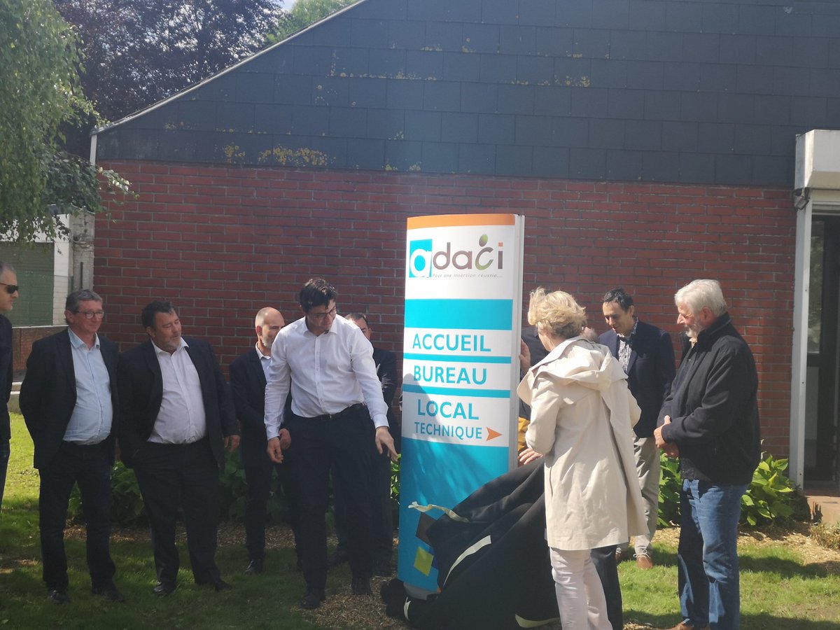 STEFMI59's tweet photo. Inauguration des nouveaux locaux d'Adaci à #lequesnoy convention locale #avecpoleemploi Un levier pour l'insertion sociale et professionnelle. #chantierinsertion rénovation patrimoine et entretien espaces naturels @CambierGuislain @MBoil59 https://t.co/J7R0DhOQAk