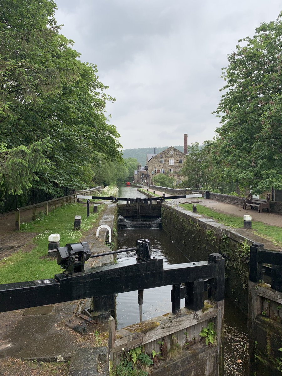 JoSmithDWT's tweet photo. A soggy but wonderful canal side walk on my way to meet @consultcauseway for day 7 of @30DaysWild.  ANd picked up an abandoned bag of #DogPoo.  and put it in the bin #WhyDoPeopleDoThat 😡 https://t.co/G3tmnsPWw9
