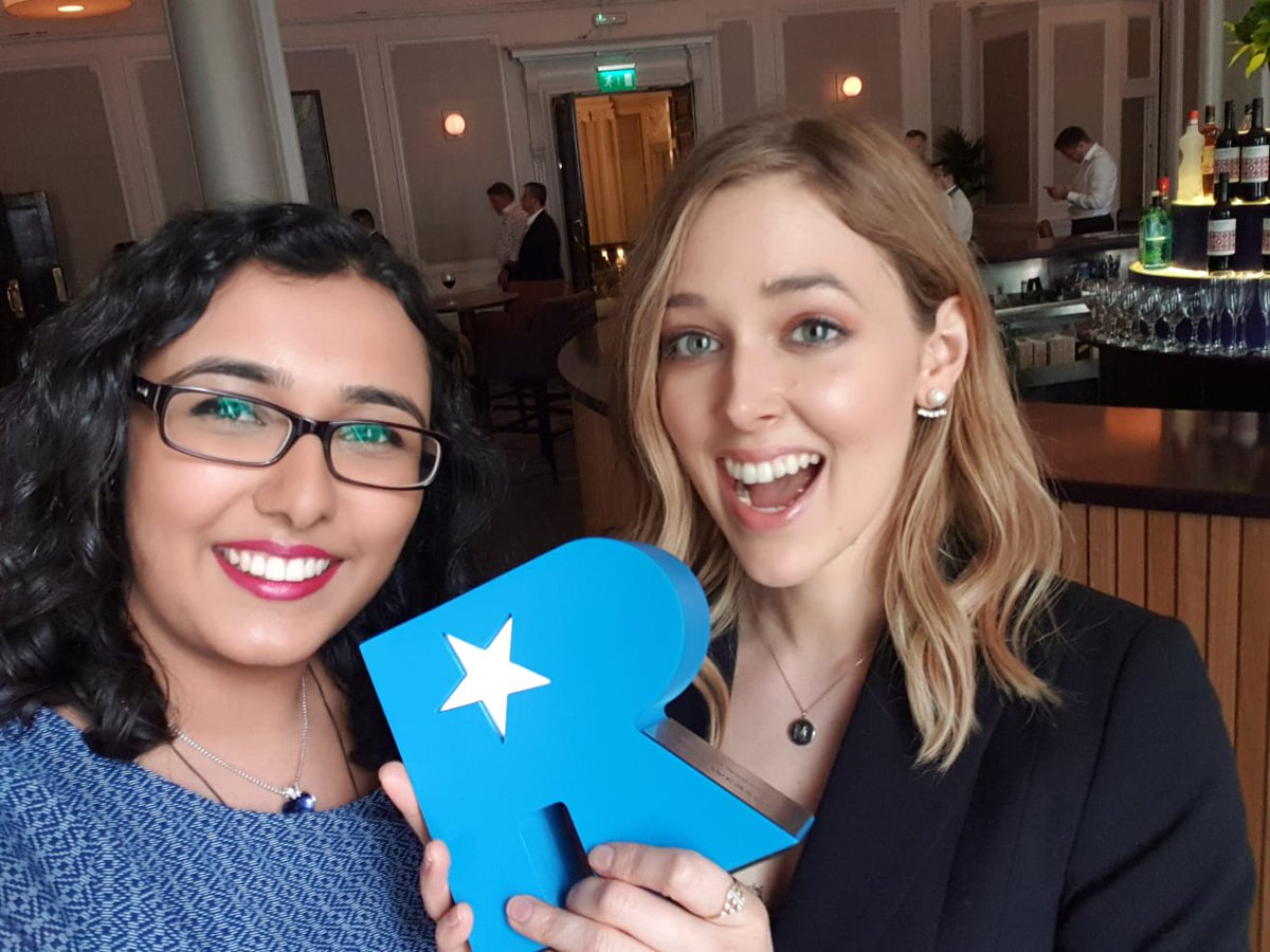 showcaser's tweet photo. So proud to have been awarded 'The Best Newcomer' at the Recruitment International Supplier Awards 2019!

From the whole team here Showcaser - a big thank you to all our customers who voted for us and to @RecruitmentIntl for hosting such a lovely event!🌟💙🎬 #startup #awards https://t.co/AGXLN7qAst