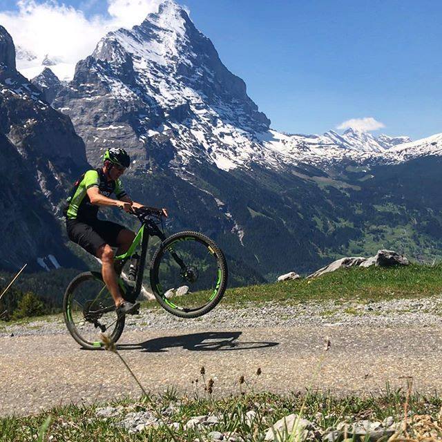 Ian_Pyott's tweet image. There is nothing like a lunch ride! #mtb #cannondale #grindelwald #ridetrails @temposport @lakecycling @boutiquehotelglacier #bike #mountainbike bit.ly/2wIdnM0 bit.ly/1qCVNQo