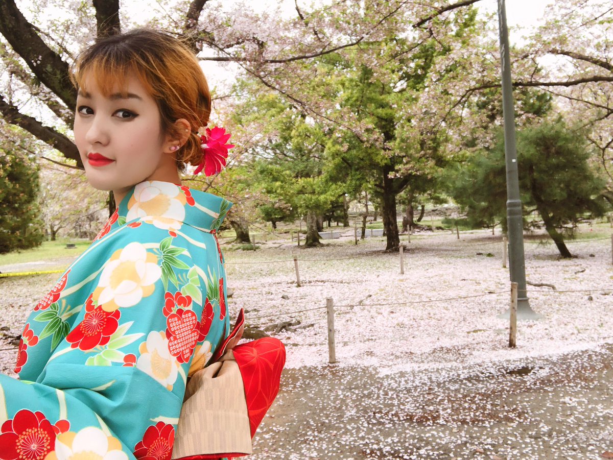 #자기_인형과_인형_오너
닮진 않았지만😖