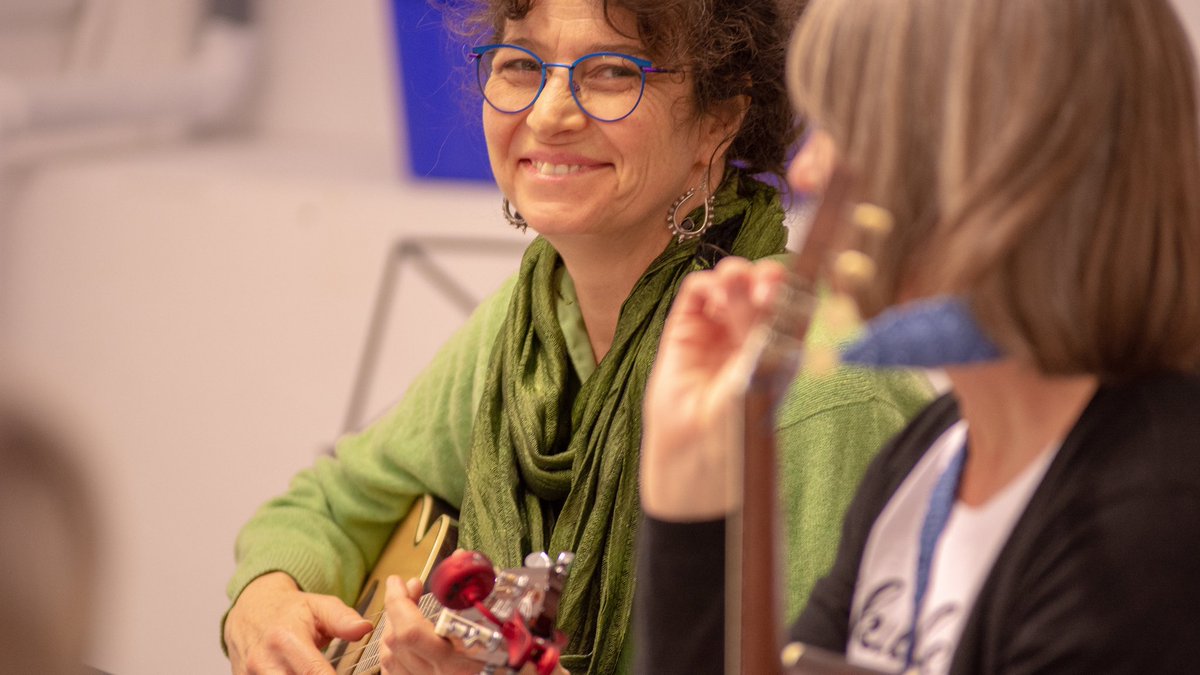 UkesofT's tweet photo. Brenna MacCrimmon and David Olson are hosting another Summer Ukulele Wang Dang Doodle at Wards Island this Sunday and a “chamber version” of #ukesoft will be there to perform. See the Facebook Event link for more info https://t.co/hDS4KMsbqD https://t.co/pLxQYNWgb6