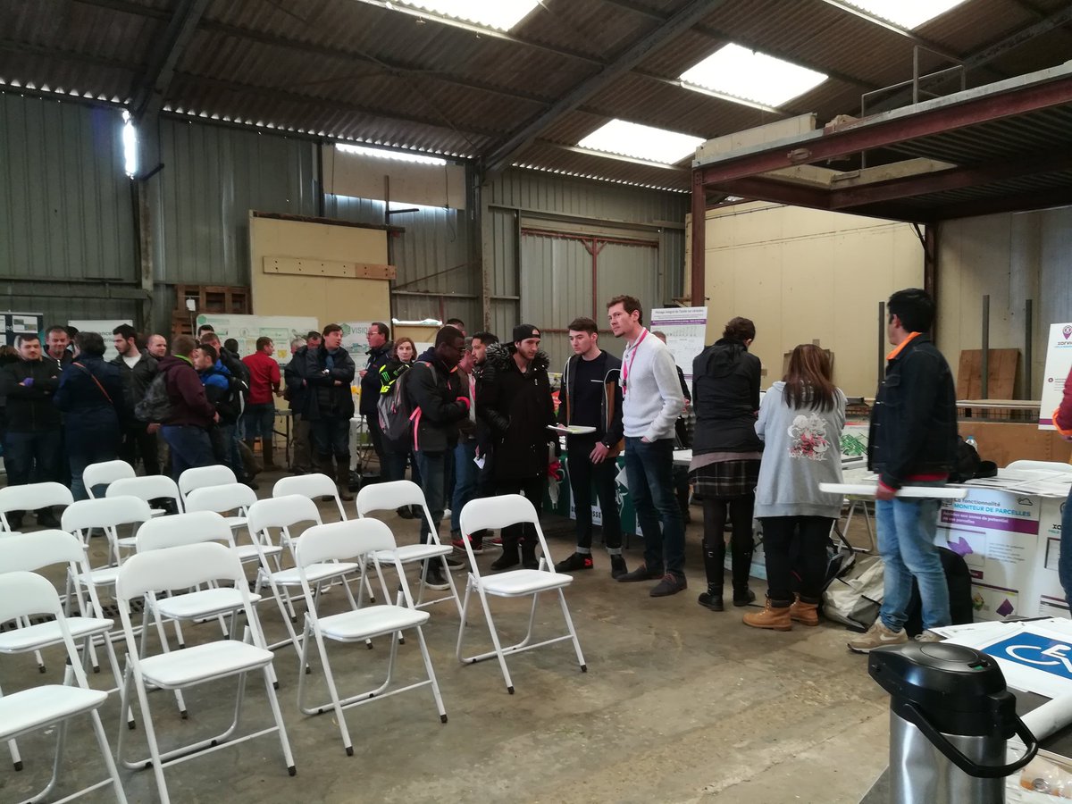 champspossible's tweet photo. L'heure des pitchs a sonné
#hackathonLCDP #hackathon #agriculture #Agtech
@GroupeSCAEL @JAgriculteurs28 https://t.co/C7ghf9GVwl