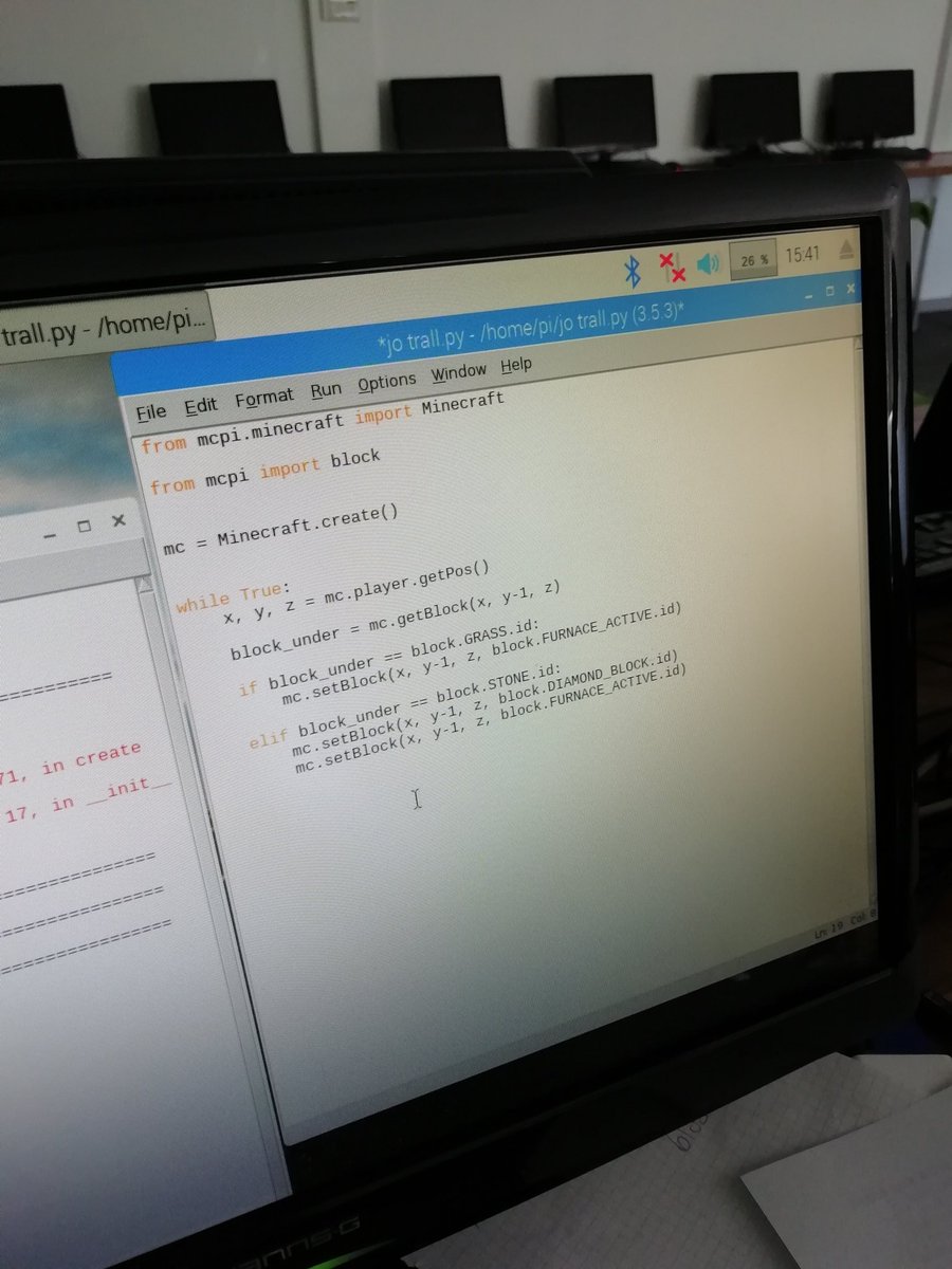 CraftyComputing's tweet image. Thanks for inviting me to support your enrichment week @KEVIMORPETH, using #minecraftpi to program in #python . You have some great future computer scientists in Year 9..Here&apos;s our water version of Jack&apos;s beanstalk and a valley created by exploding a lot of TNT..