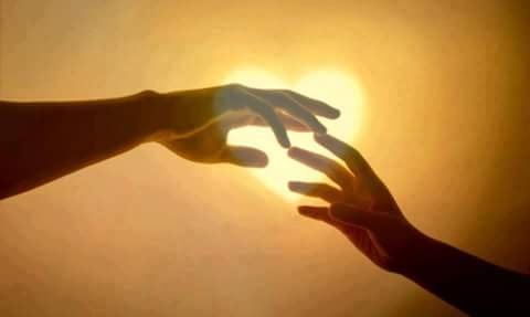 lisbeth_5066's tweet photo. #SeTiPerdi quel #leConseguenze che ti ossigenano il cuore,
#nonSaiMai quanto bene possono donarti, non tergiversare....
#LasciaAndare il più lontano possibile ogni pensiero che ti rende triste e #DimmiCome ti sentirai...
#UnTemaAlGiorno https://t.co/1iAigUup59