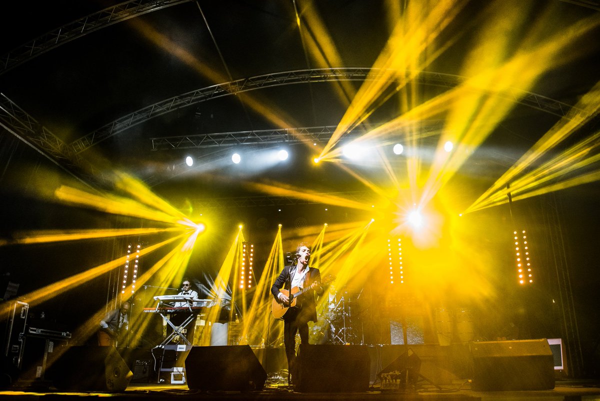 VilleMiramas's tweet photo. 🎸 [Fête de la musique]
📆 Vendredi 21 Juin
📍 Place Jourdan

Un programme qui qui célèbre les talents et les découvertes acoustiques dans une ambiance festive et conviviale. #MiramasEtMoi

#ATTLAS -🕢 19h30-21h
#SUPAMOON - 🕘 21h > 22h
#JoachimGarraud - 🕘 22h > 23h45 https://t.co/Lq3cHwSaBr