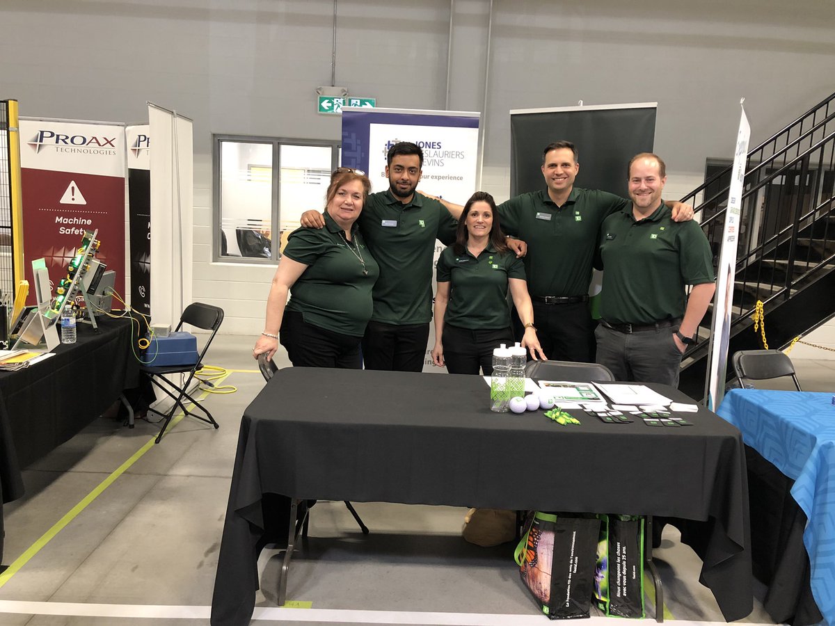 DavidM_TD's tweet photo. What an amazing open house @IAI_Innovators. Thank you for having @TD_Canada Big Bay Point there to present to your employees and students! https://t.co/LiFuEZenUF