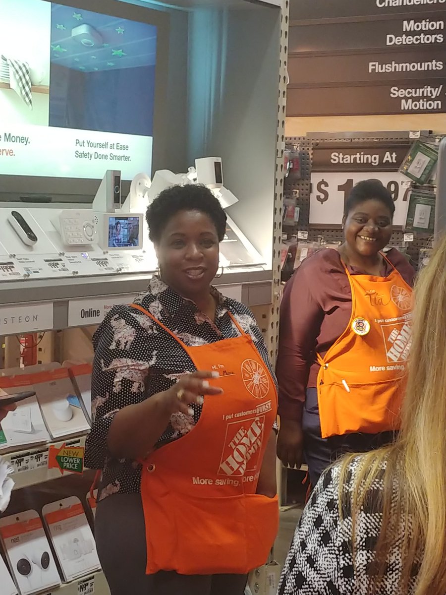 Hdrocks1996's tweet photo. Ann Marie Campbell at 1118 today. @cjranew https://t.co/llOWMoX08i