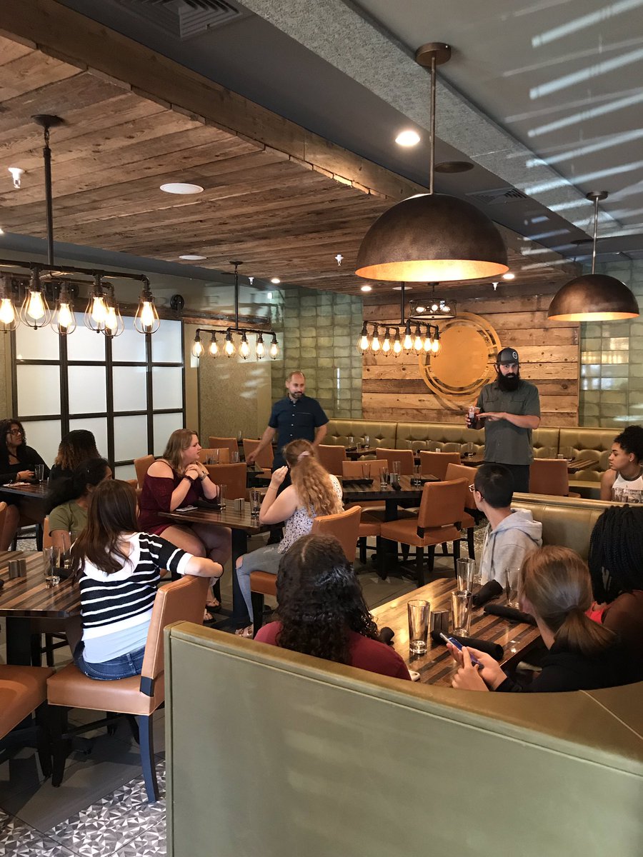 Mrs. Morin tweet media