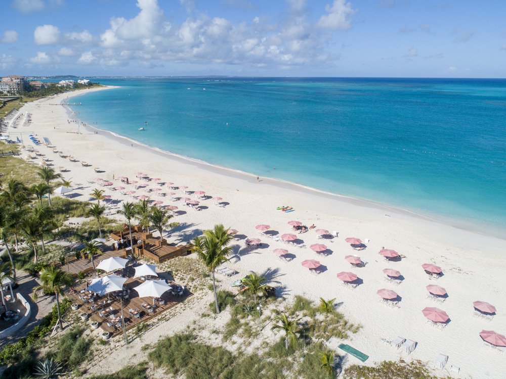 realstylenet's tweet photo. The ultimate #Caribbean vacation awaits. Check out #RealStyleMagazine's feature by @catmargulis on #Turks & #Caicos in the latest issue. https://t.co/lpIbPKBkXg https://t.co/ZzVkGTqIaF