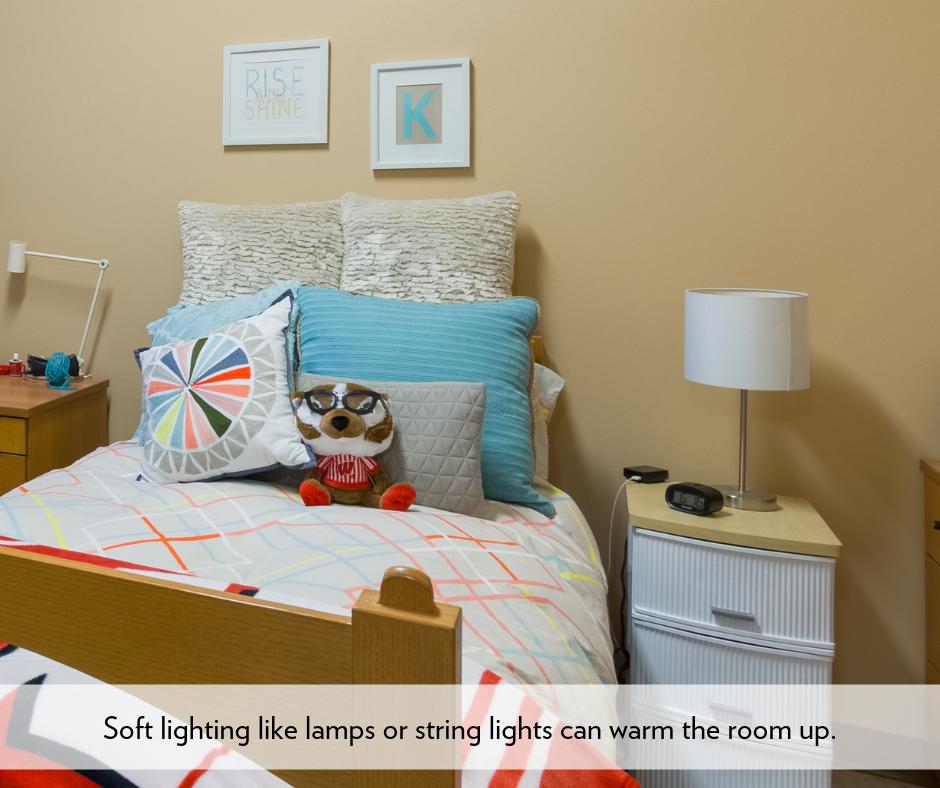 HousingUW's tweet photo. Peek inside #SmithHall! One of our southeast dorms, Smith is a great place to live and right in the center of campus. Check out more photos here. https://t.co/L5sT4Y2vmO https://t.co/IDrb9KLw2p