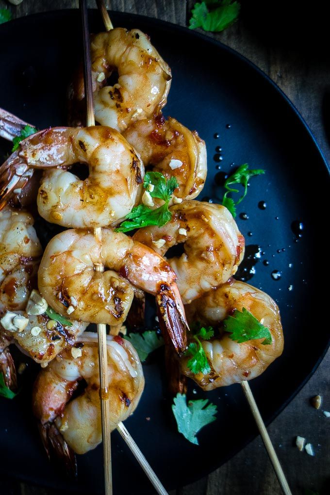 These Thai Grilled Shrimp Skewers are the most amazingly flavorful juicy, succulent shrimp you'll ever make, served with Thai coconut sticky rice for the most delicious shrimp ever. #grilledshrimp #shrimpskewers #thaicooking buff.ly/2W1Zmnw via <a href="/wenthere8this/">Danielle Wolter</a>