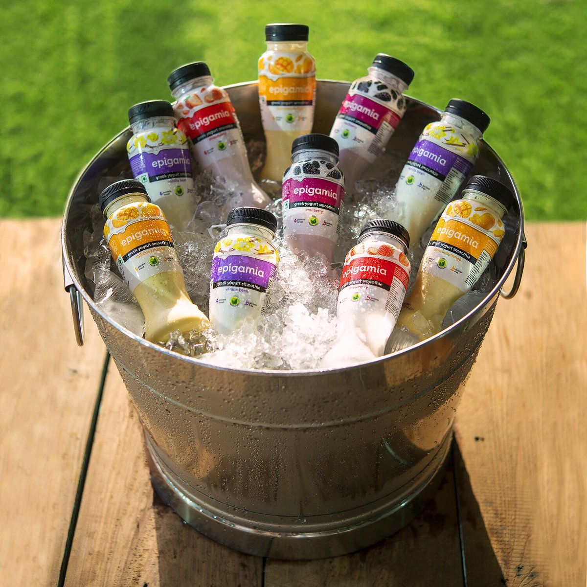 epigamia's tweet photo. Summer and chill? Introducing these summer smoothies to bust your hunger while you beat the heat!
.
.
.
.
#epigamia #epigamiasmoothies #smoothies #icebucket #strawberry #mango #vanillabean #mulberry #summer #snack #beattheheat #hungerbuster https://t.co/RP73Smy62z