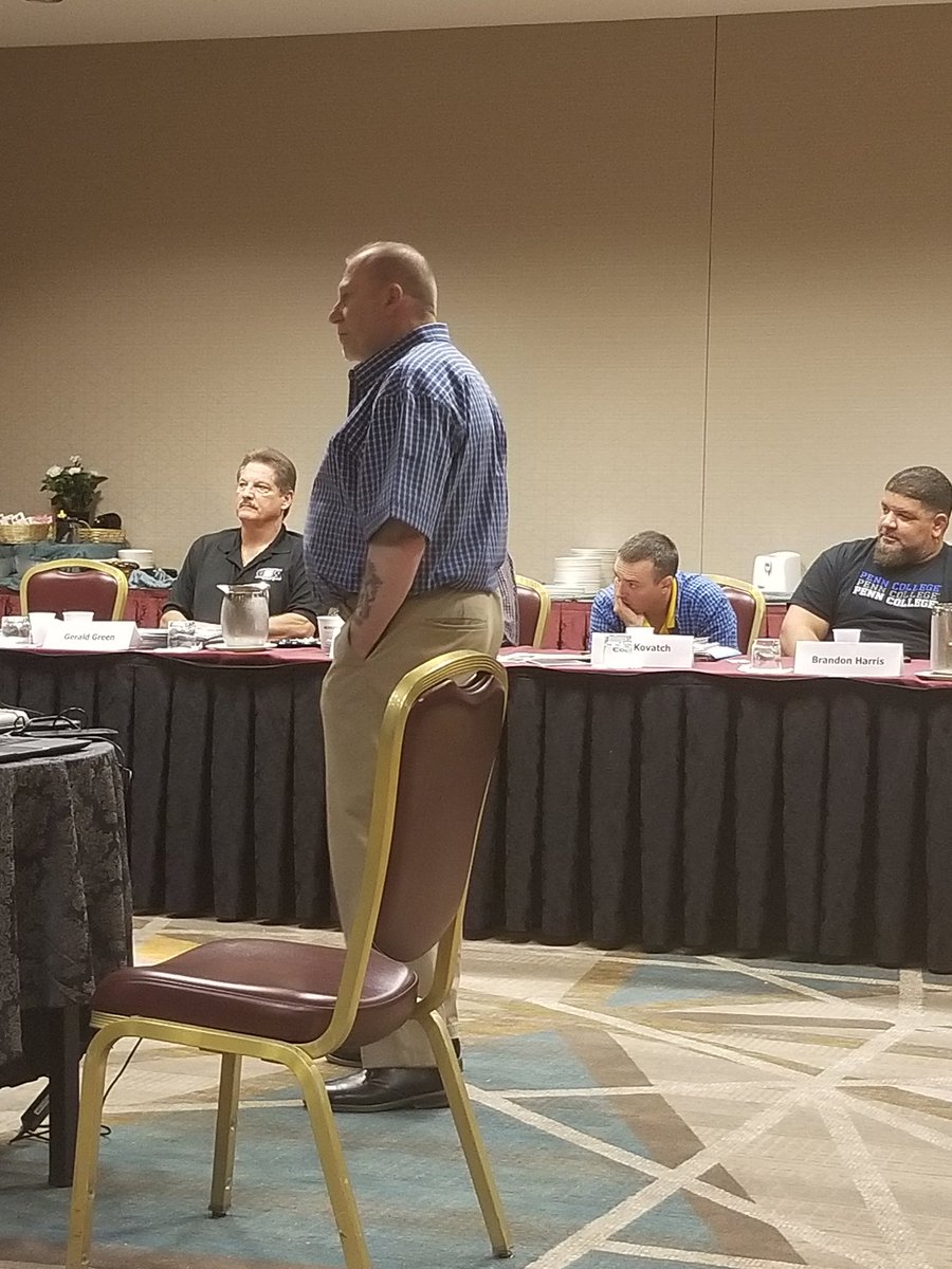 AHarkulich's tweet image. D 10 USW Rapid Reponse. Learn the issues apply the knowledge. #USW #Union #Statereps