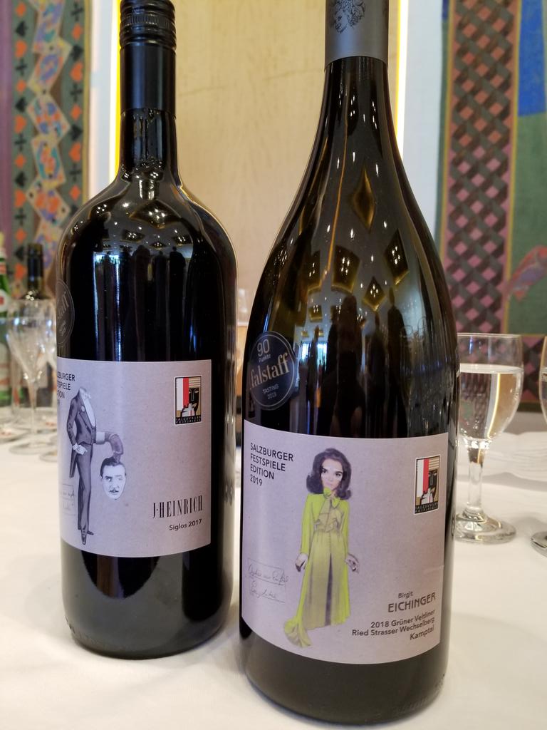 You gotta love a Festival that has it's own wine! The 2019 Salzburg Festival wine is here! Cheers to the Salzburg Festival as Cecilia Bartoli opens the Salzburg Whitsun Festival with Handel's Alcina tonight!

#salzburgfestival #salzburgwhitsunfestival #wine #salzburgerfestspiele