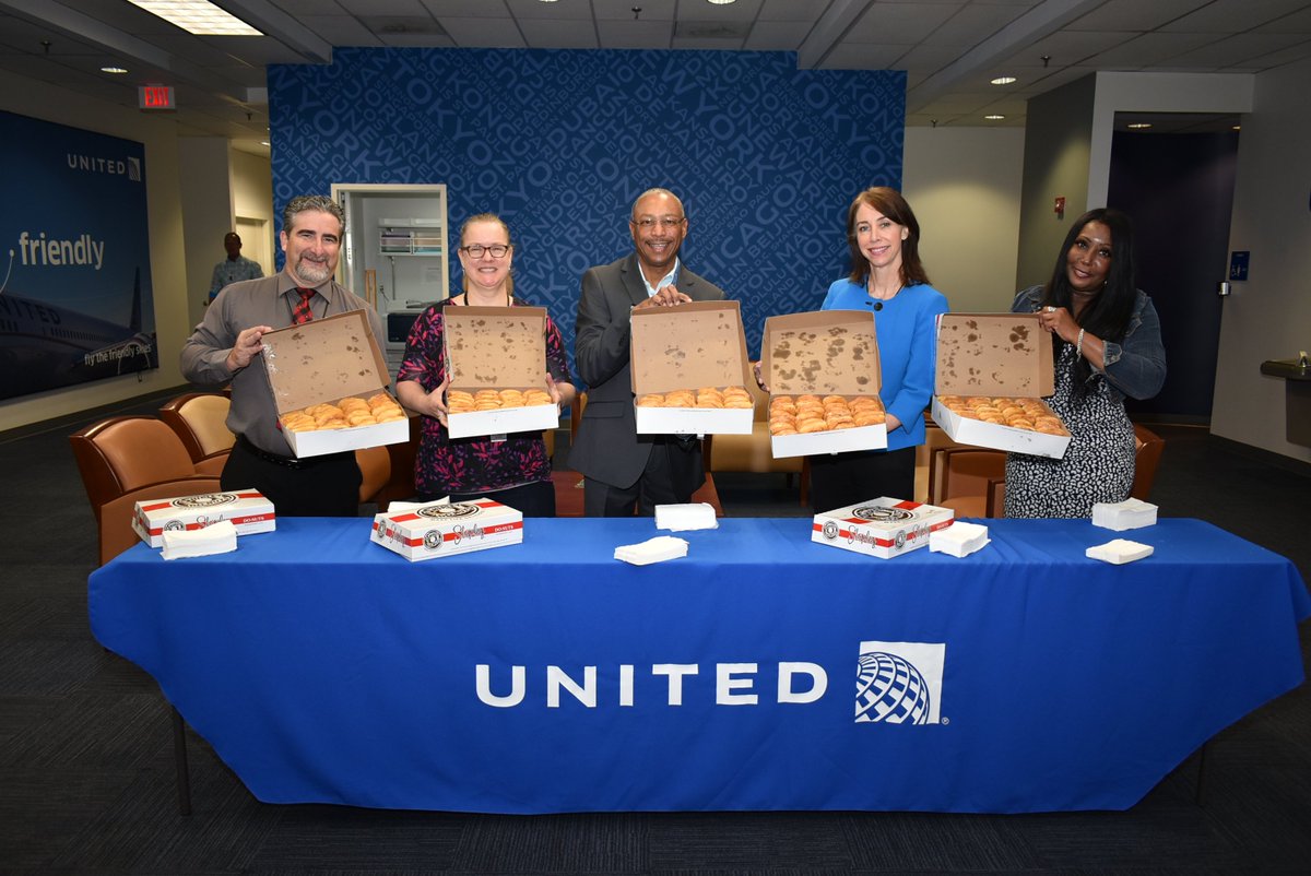 UAIAHIT's tweet photo. Houston Inflight Training Center celebrates National Doughnut Day. #UAIFSTC #UAIFS #beingunited https://t.co/AZlkK6g5cg
