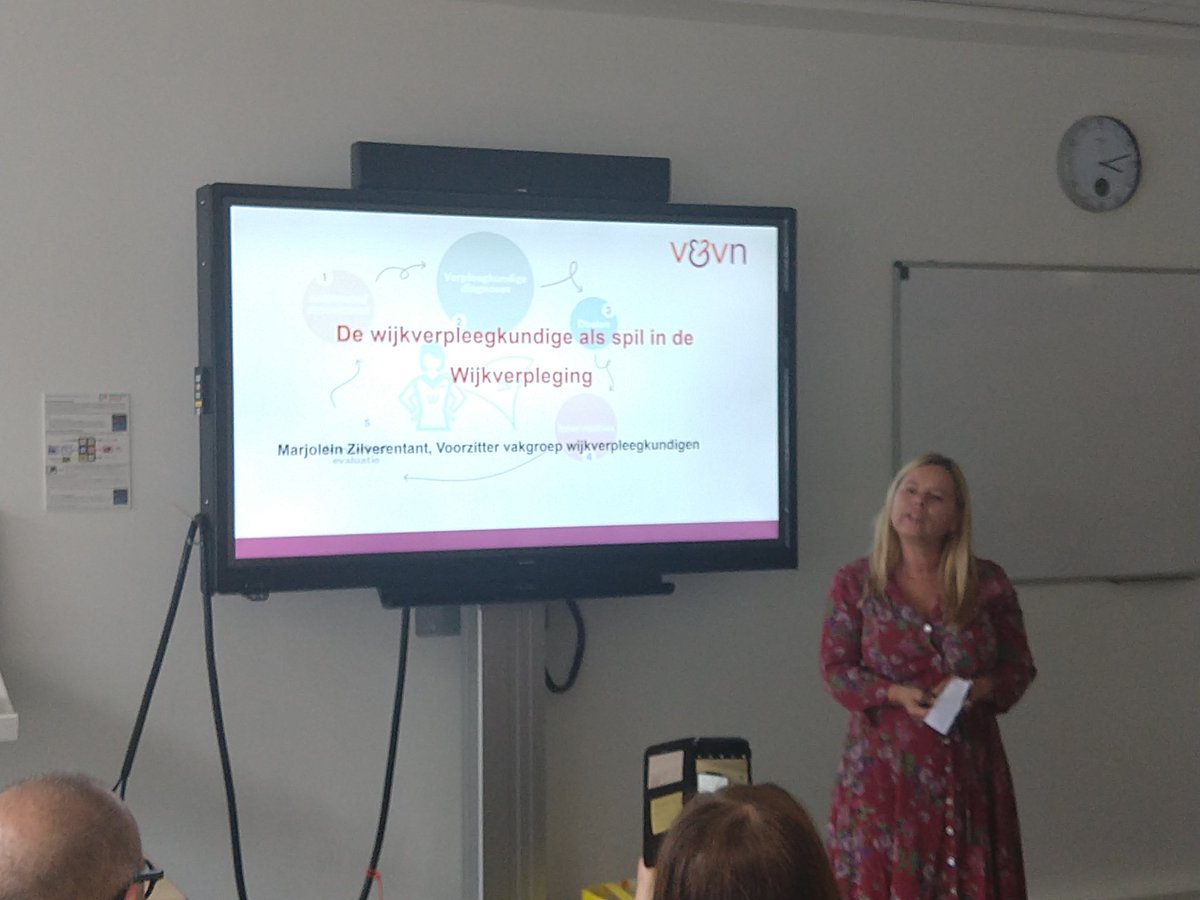 Onze voorzitter Marjolein Zilverentant geeft een reactie op het expertisegebied 'We hebben veel kennis en kunde nodig om de zorg in de wijk goed te kunnen verlenen, om al die aspecten en determinanten mee te nemen om de gezondheid van de bevolking te bevorderen'